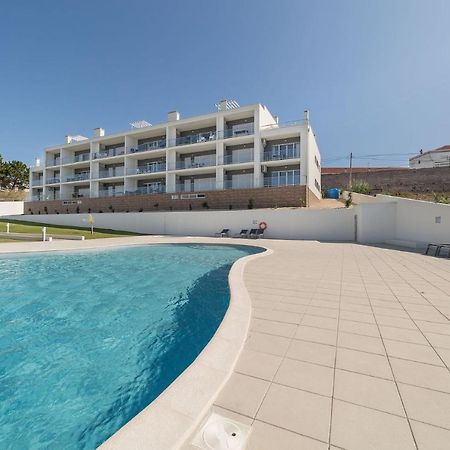 Muralha 2 - Holiday Apartments - By Sch Nazaré Exteriör bild